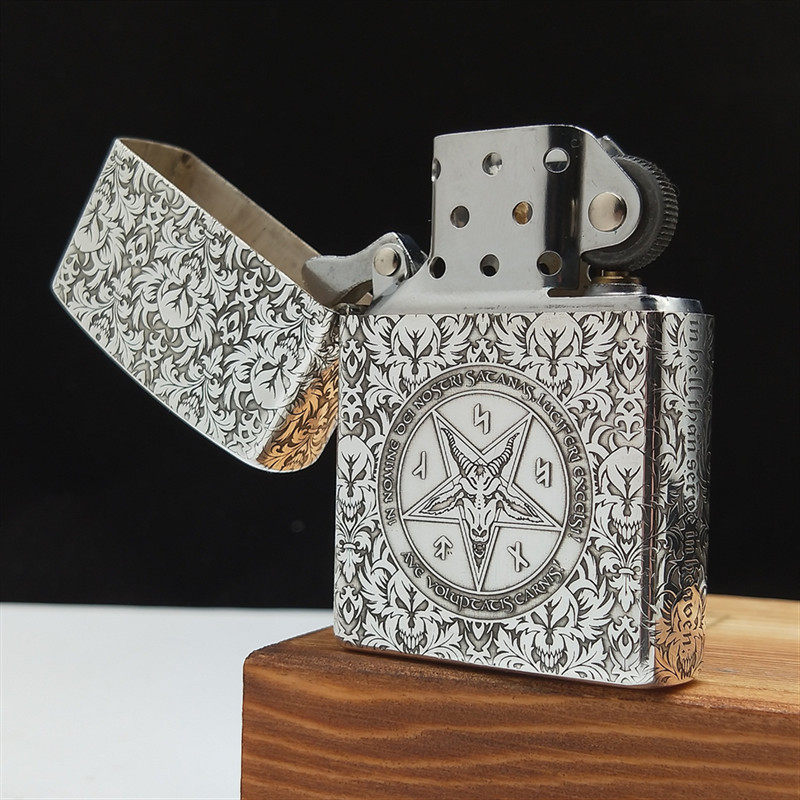 香港zorro佐罗纯银足银打火机撒旦赞歌关羽老式煤油打火机