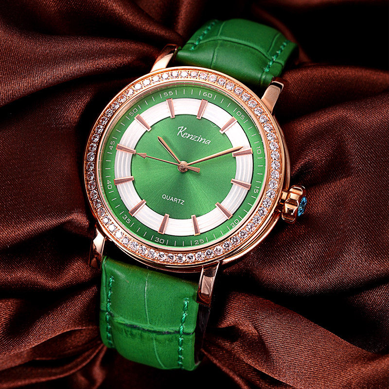 歌时娜绿色大表盘手表女简约气质休闲韩版大气防水奢华时尚皮带款