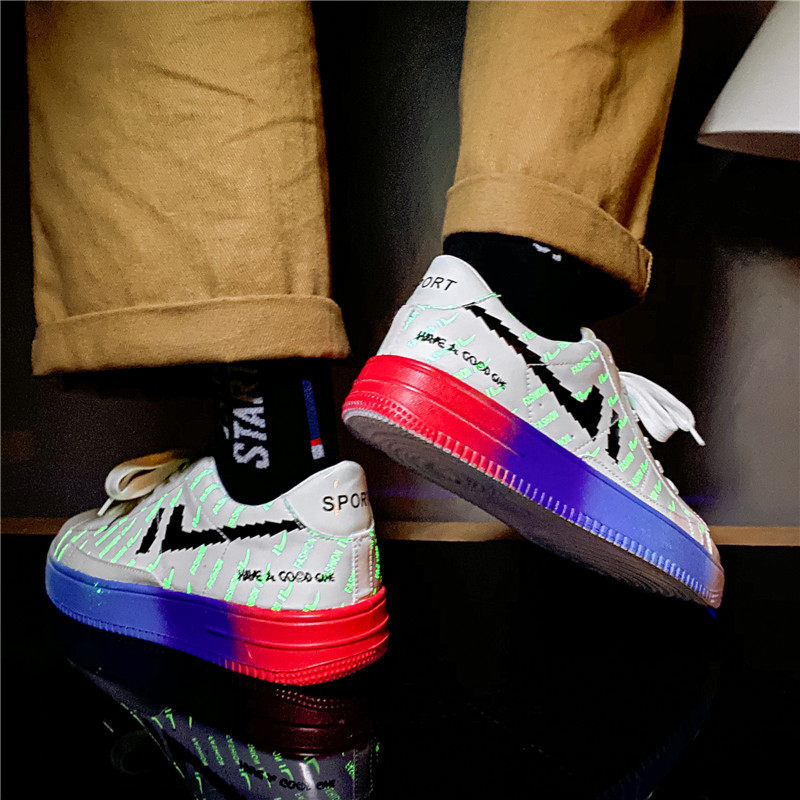 aj空军一号情侣运动鞋电玩像素正版男鞋魔术贴高休闲板鞋