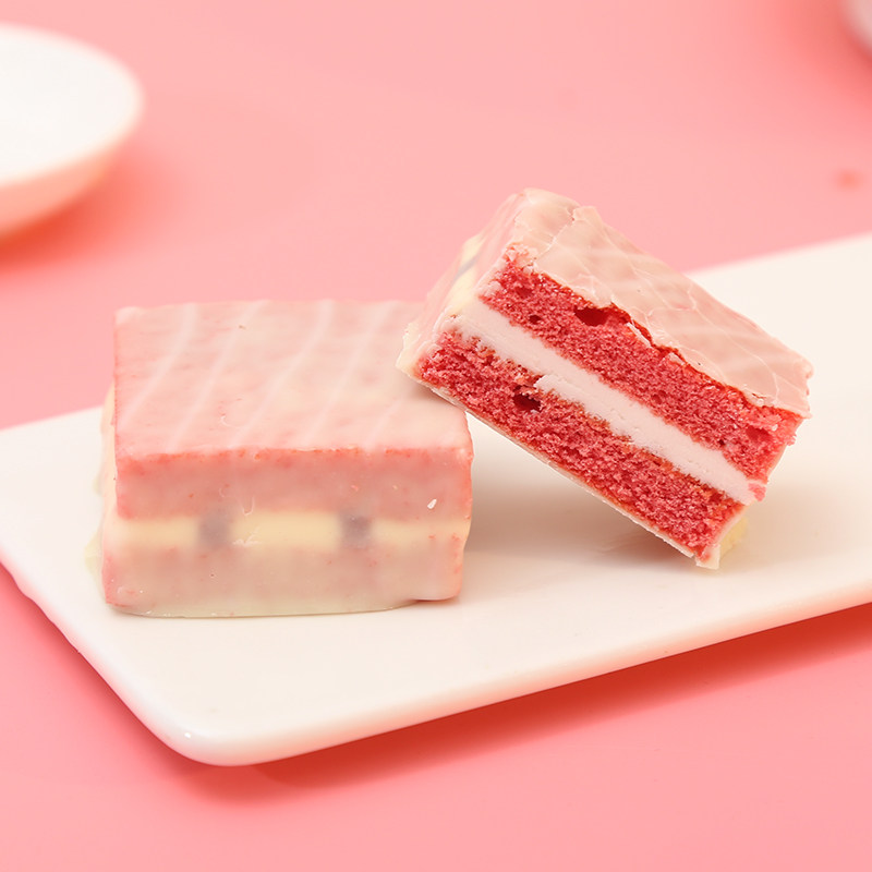 唇动蛋糕500g早餐面包夜宵充饥网红吃货零食传统西式糕点