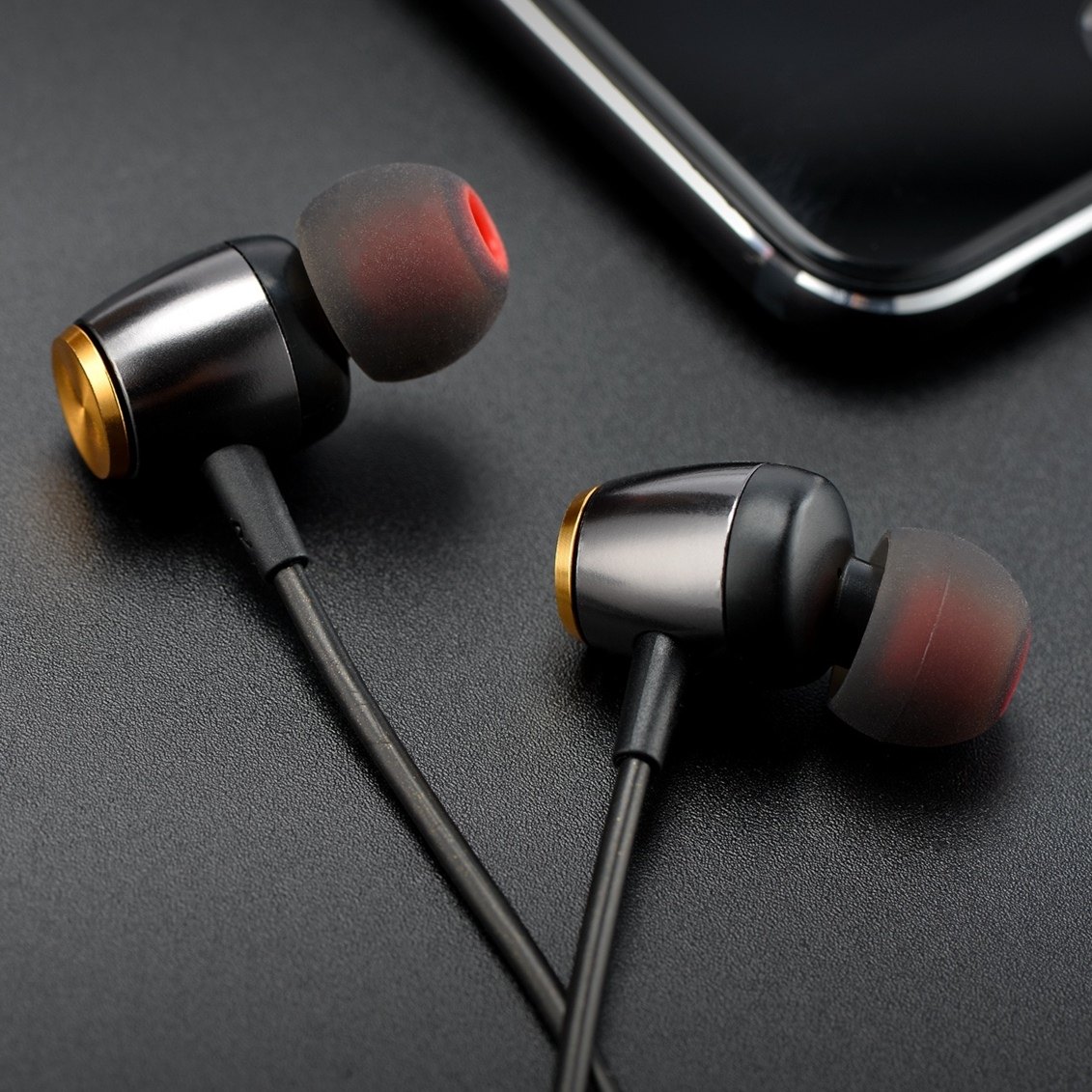 typec适用小米910pro手机黑鲨2代耳机8青春版tpye扁头九tpc接口八mix3