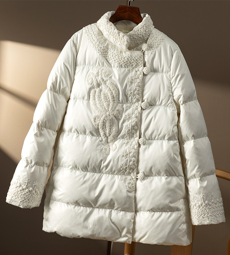 过份精致法国重工刺绣中式立领鹅绒羽绒服7d62羽绒服