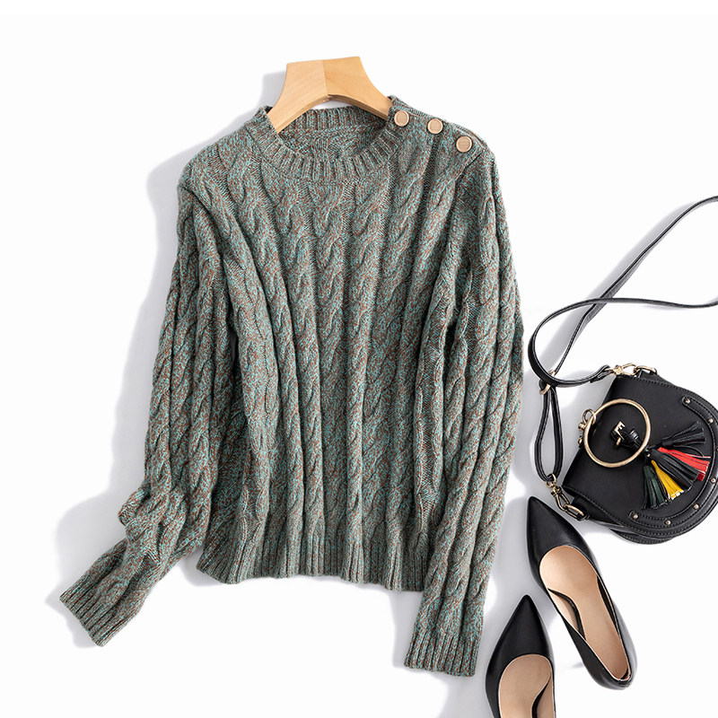 表姐联名侧边金纽扣复古绞花羊毛8字纹内毛衣毛衣