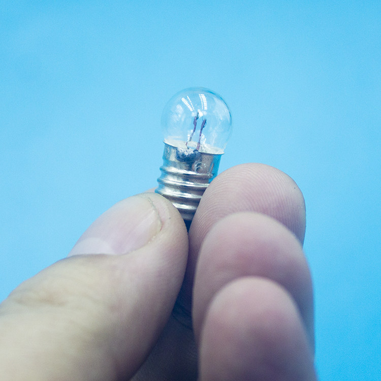 青蛙大帝15v25v38v6v小电电珠小灯泡老式手电筒物理电学实验教学科学