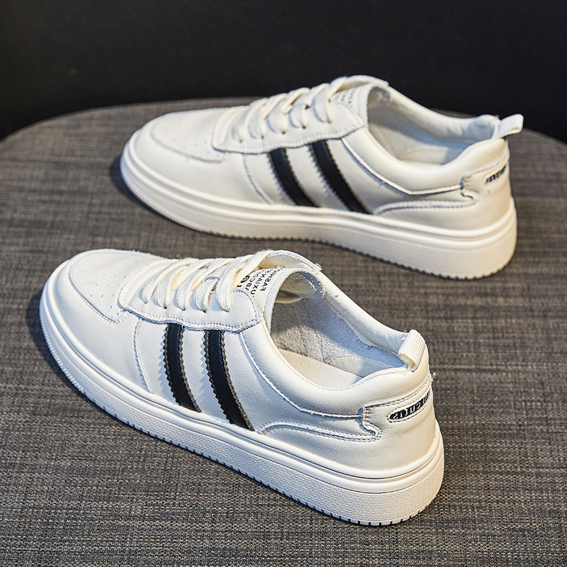 真皮小白鞋女2022新款春秋季新款百搭平底透气爆款板鞋白鞋子春款