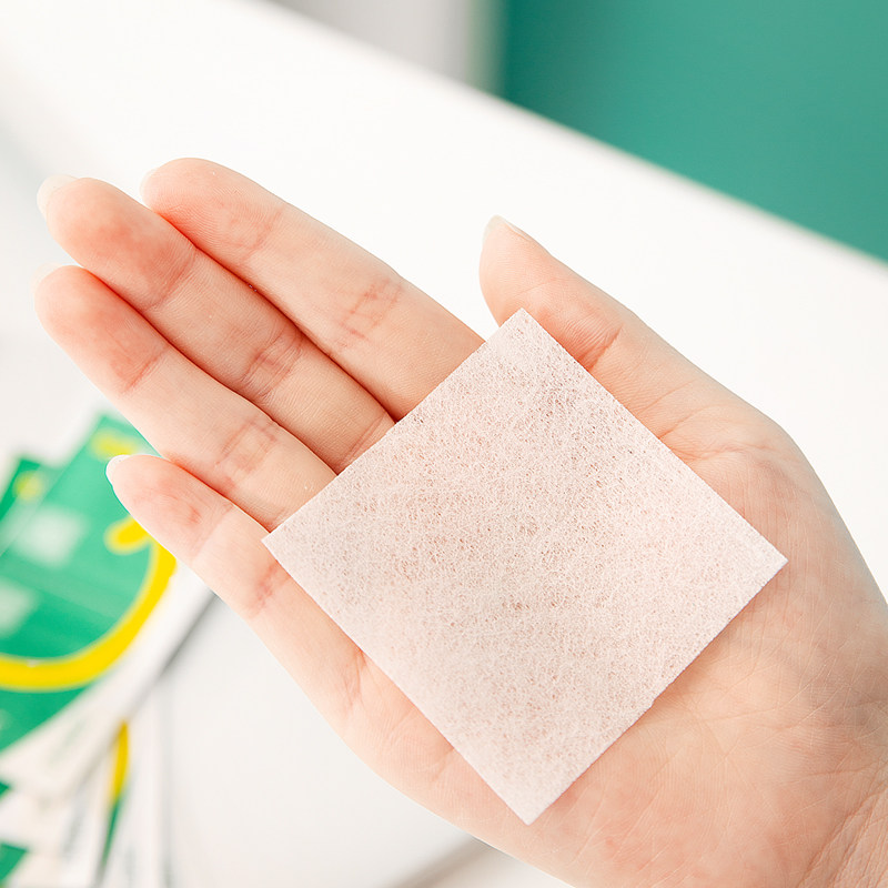 100片一次性酒精棉片棉布75度旅行湿巾耳洞手机消毒擦纸6×6大号