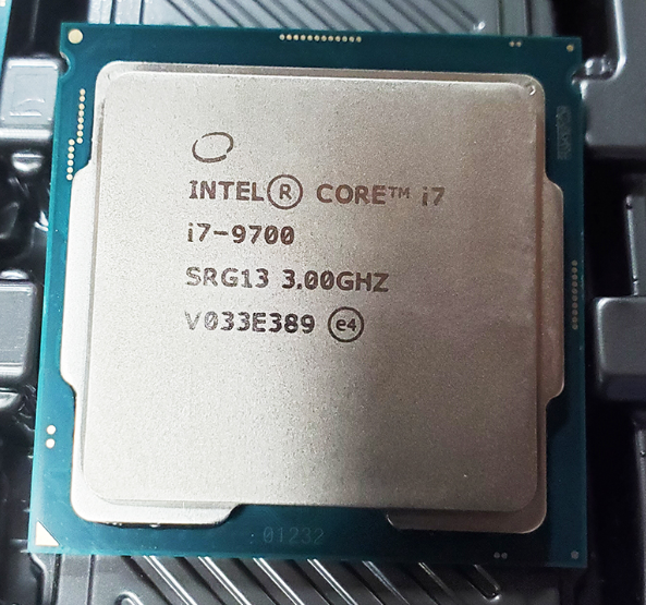 intel英特尔i7-9700 散片 支持h310 b360 b365 z370 390主板