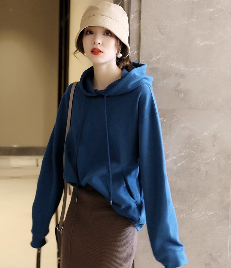 穿上允许凡尔赛秋日进口珠地棉落肩袖连帽卫外套卫衣