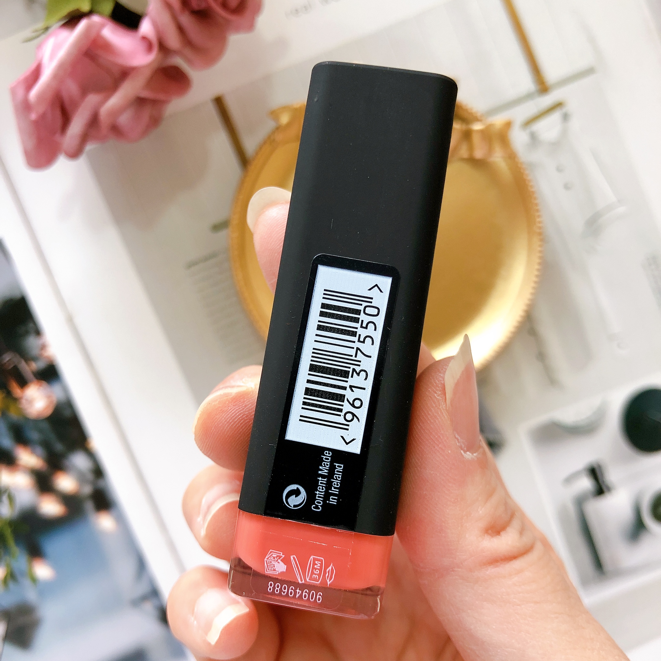 包邮蜜丝佛陀魅惑绒情雾感唇膏口红35g黑管全新唇膏