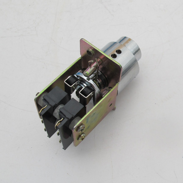 日立扶梯电锁开关/检修开关/22500689-a/客梯锁/泊梯锁/电梯配件