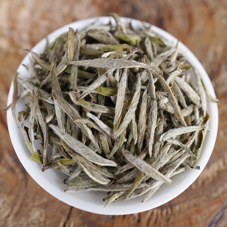 2019年头采白毫银针福鼎管阳高山白茶毫香蜜香花白毫银针