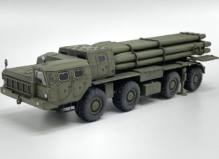 artisanma7309俄罗斯龙卷风多管自行火箭炮绿色成品模型坦克