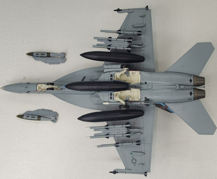 2月ha5130a18ff18战斗机topgun壮志凌云周年纪念nawdc飞机模型