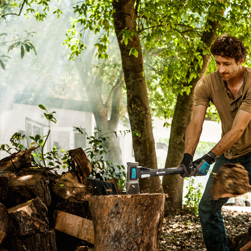 德国进口嘉丁拿gardena伐木开山强力双刃斧头斧子采伐斧