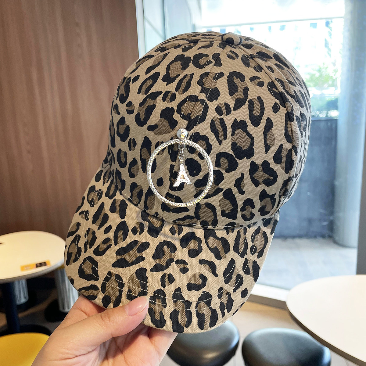 豹纹棒球帽女夏时尚水钻字母弯檐帽子百搭户外帽子