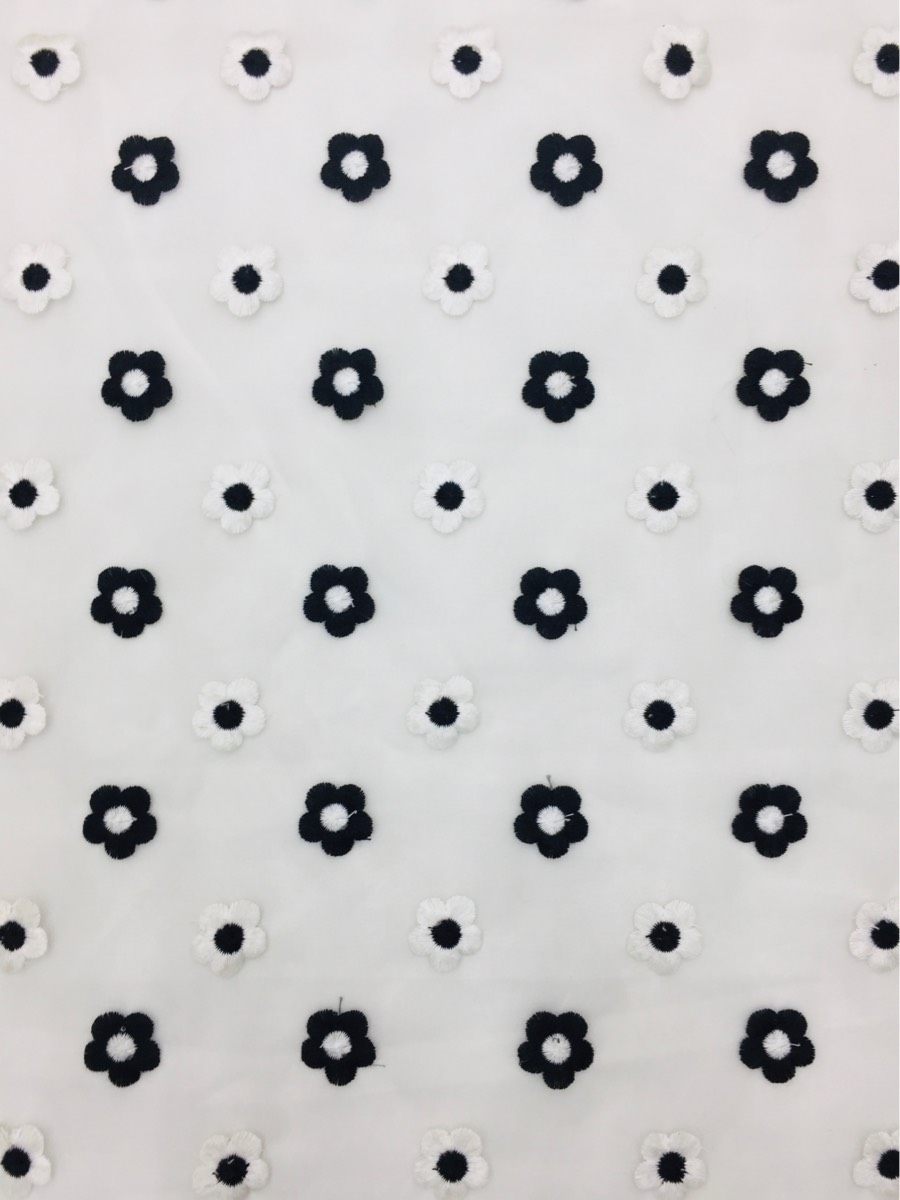 活泼可爱爱小花朵图案绣花面料满幅朵朵小花布面料