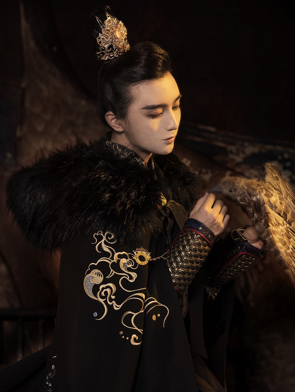 锦衣夜行绣花斗篷汉服男原创秋冬款加绒毛毛领汉服