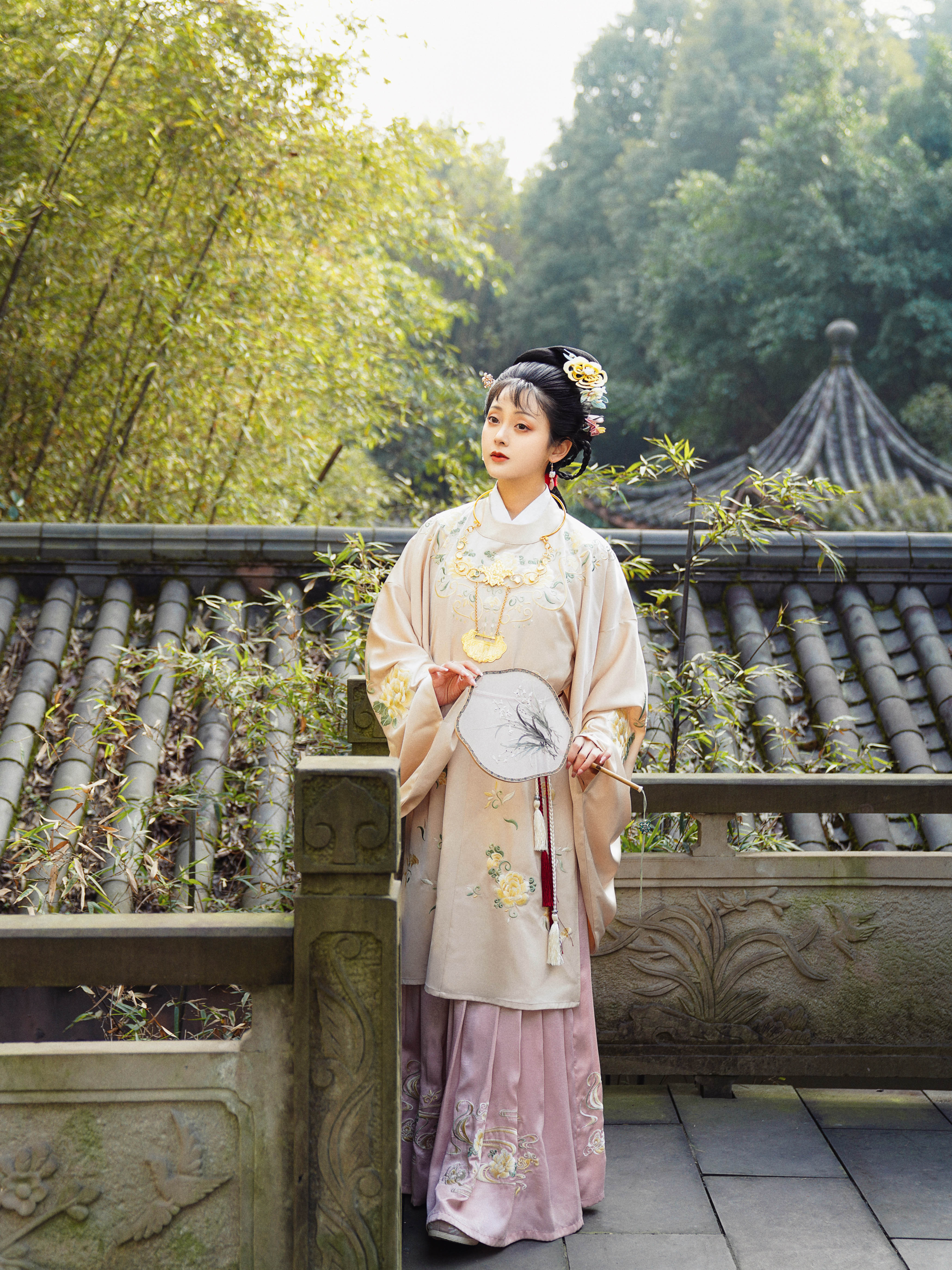 宝钗明制汉服女圆领袍褶原创重工刺绣春秋红楼汉服