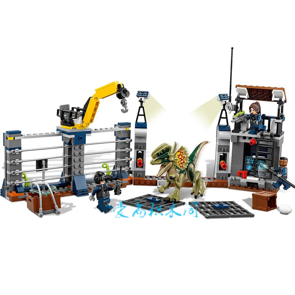 恐龙lego乐高75931侏罗纪公园双棘龙前哨前哨攻击塑料积木