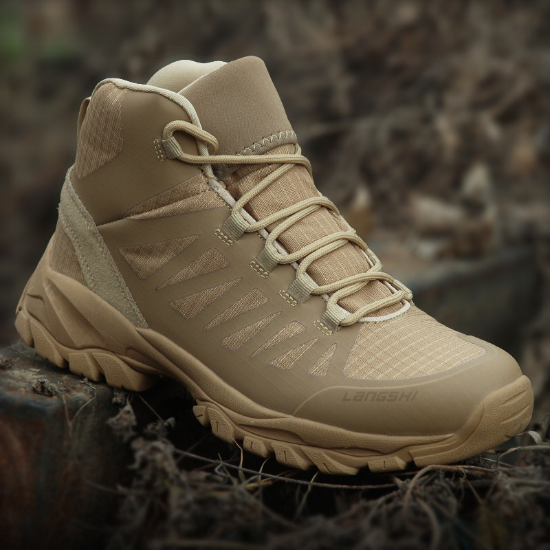 狼石户外保安作训鞋军男士特种兵作战超轻减震战术靴