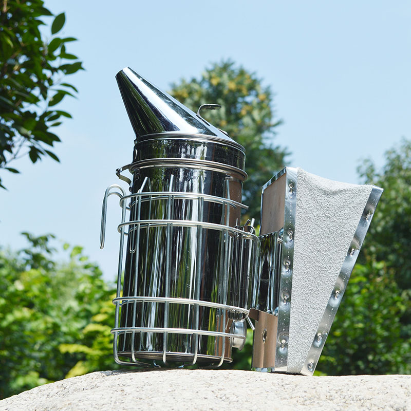 蜂箱喷烟器不锈钢牛皮包边蜜蜂熏烟壶熏烟器送烟弹养蜂工具包邮