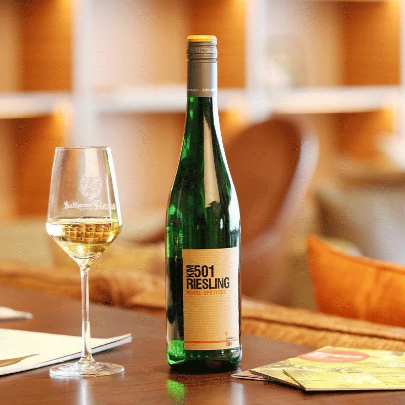 甜美爽口km501摩泽尔mosel雷司令晚收白葡萄酒德国进口干白静态葡萄酒