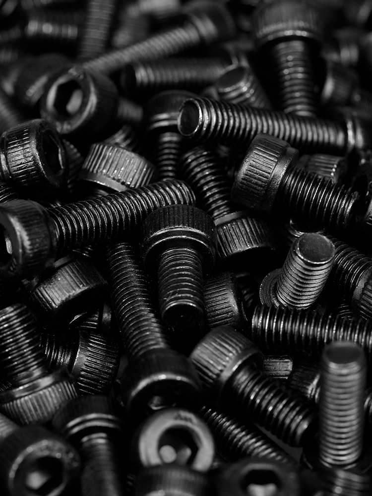 129级杯头六角碳钢发黑黑色高强度加长螺丝钉螺栓螺栓