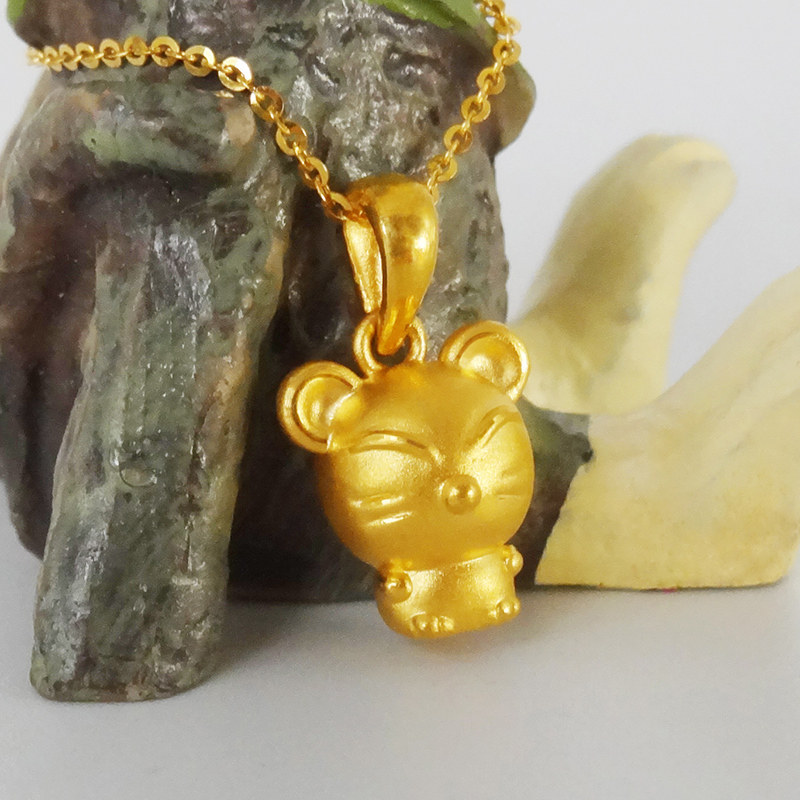 吊坠泰俪足金满月金鼠黄金鼠鑫珠鼠宝宝老鼠机灵颈饰