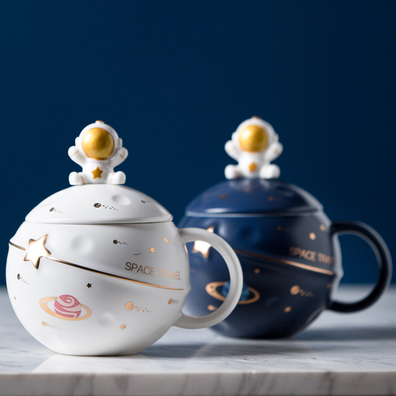 星球杯子陶瓷马克杯带盖大容量家用咖啡杯女创意情侣水杯恒温礼盒