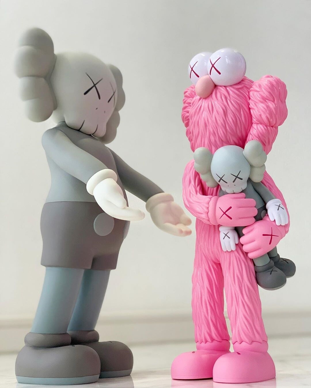 mandkawscompanionrestingplace潮流公仔玩偶手办坐姿潮玩盲盒