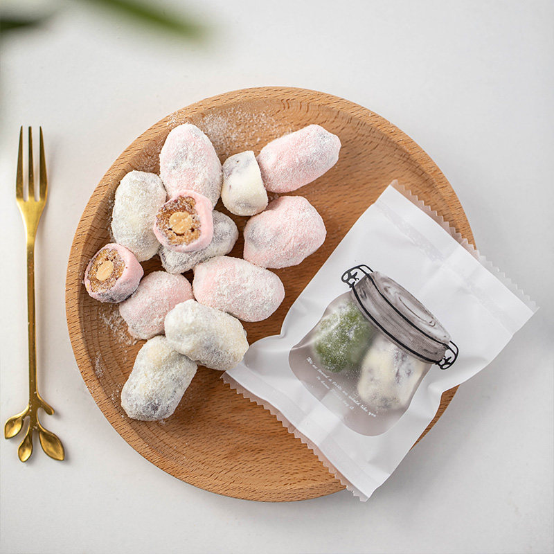 奶枣包装袋纽扣饼干动物卡通饼干封口袋子雪花酥糖果独立小机封袋