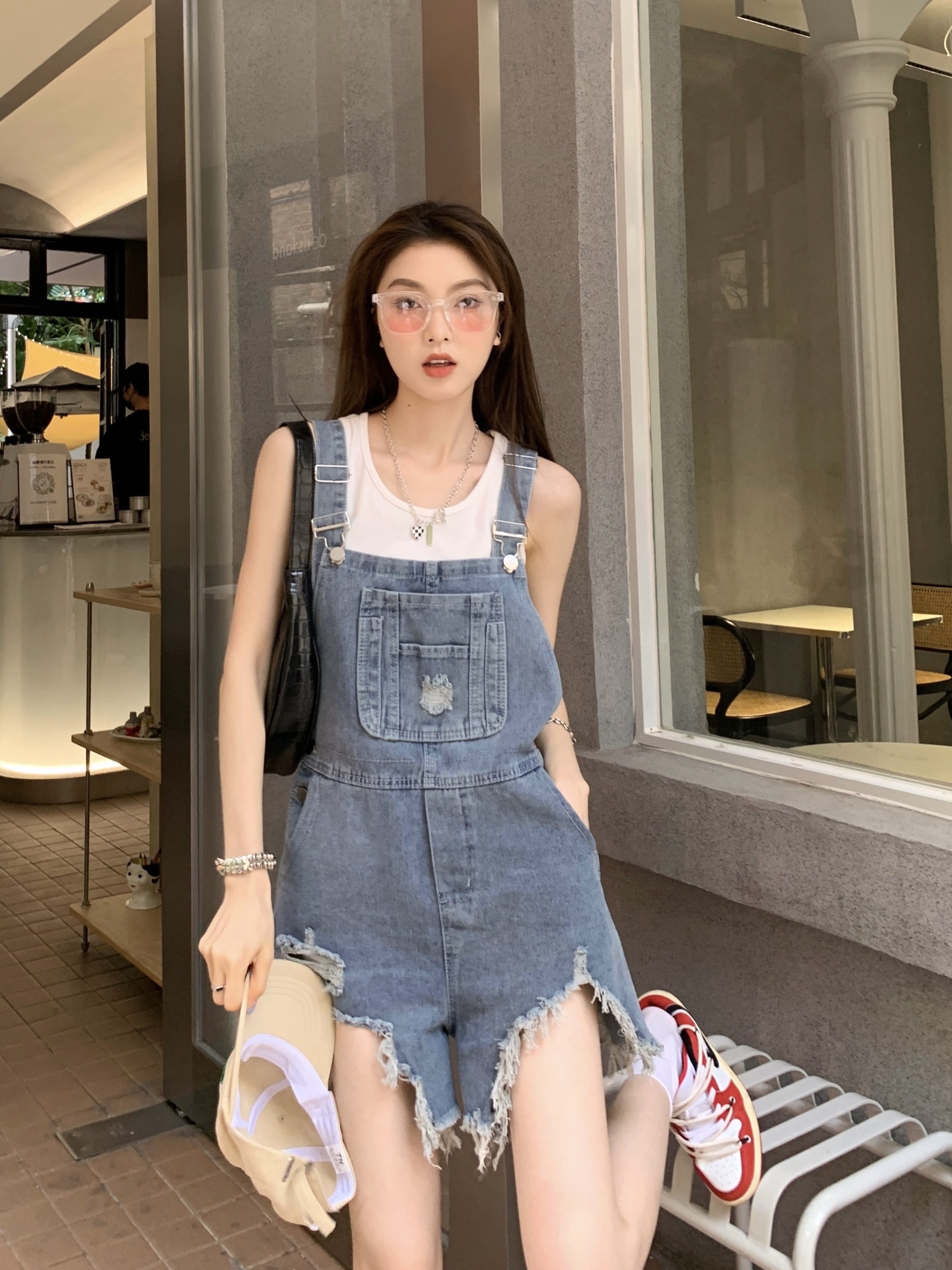 辣妹盐系破洞牛仔背带裙女夏装设计小众复古连衣裙