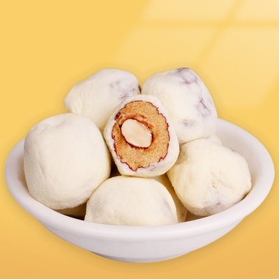 现货网红奶枣夹杏巴旦木奶酪枣杏仁夹心枣奶芙新鲜枣有杏心小零食