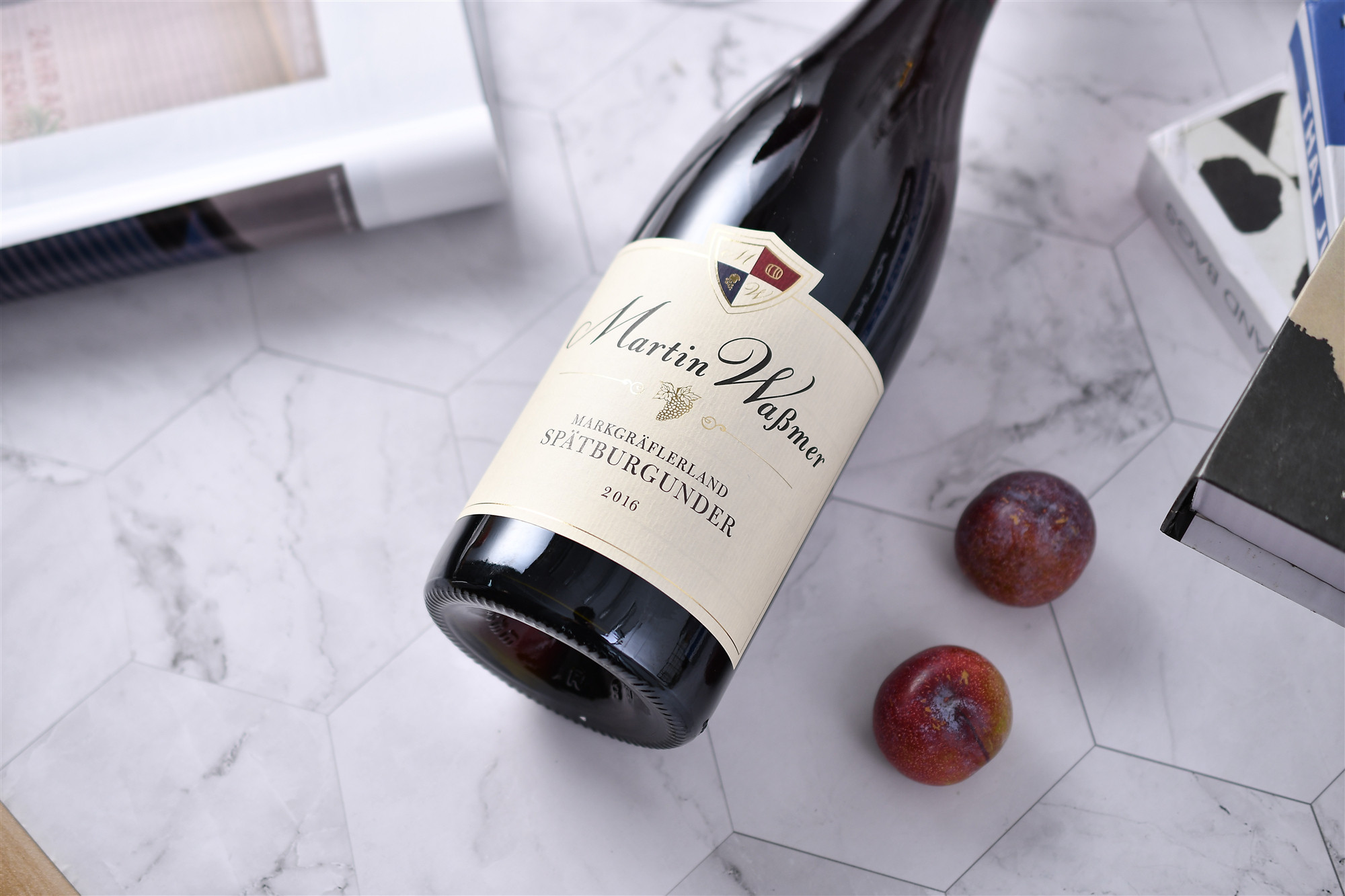 德国巴登产区黑皮马克兰德pinotnoir红葡萄酒果香干红静态葡萄酒