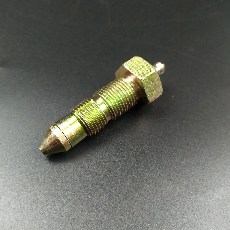 油缸卡特行走油嘴黄油嘴张紧勾机打链挖机涨紧挖掘机