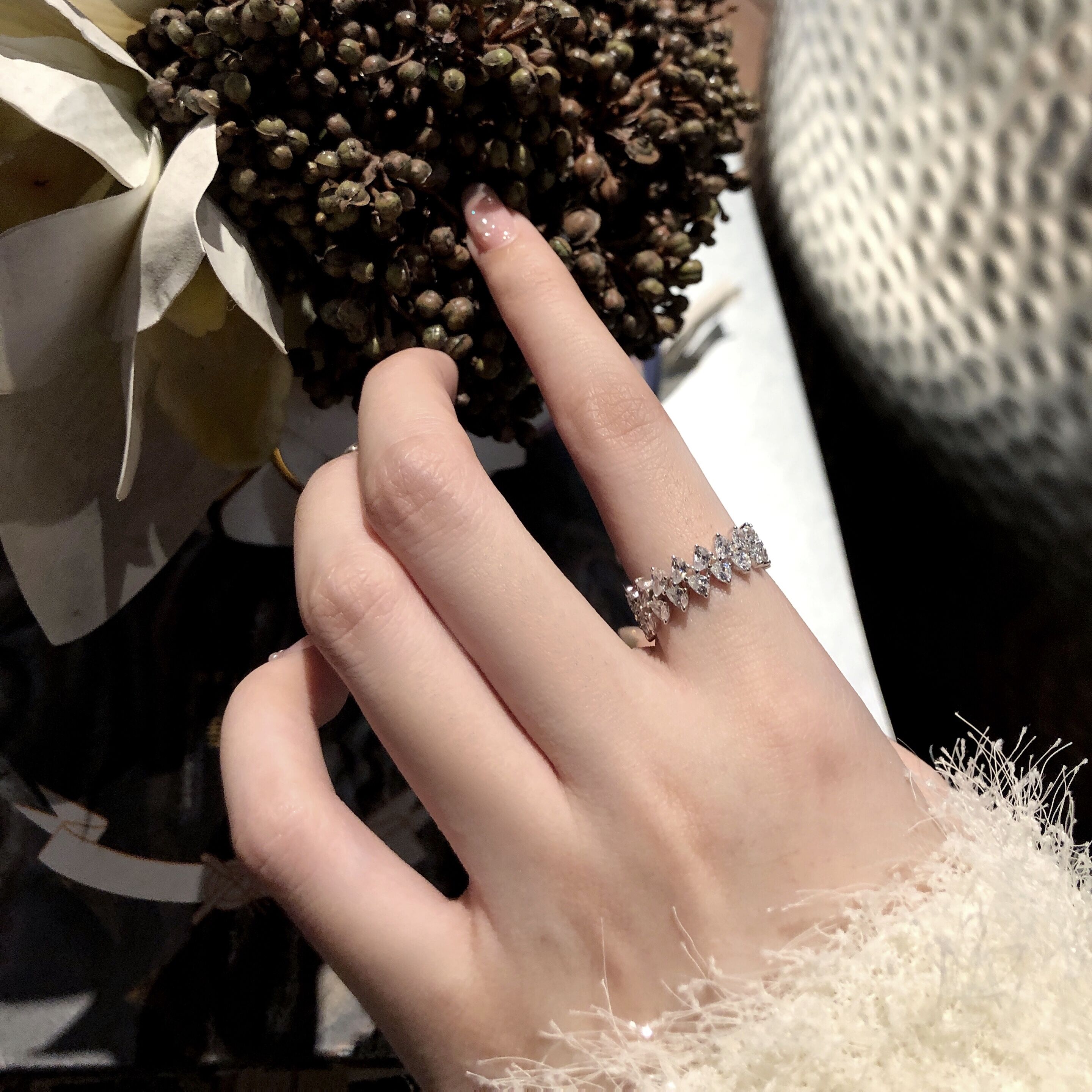 香港艾普普米戒指时尚个性纯银蕾丝食指戒不戒指