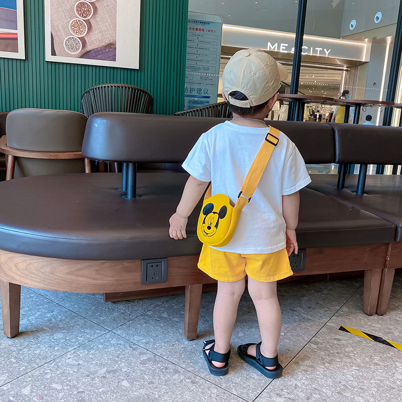 男童包包小包帅气韩版潮斜挎可爱卡通时尚儿童帆布包小孩子的包包