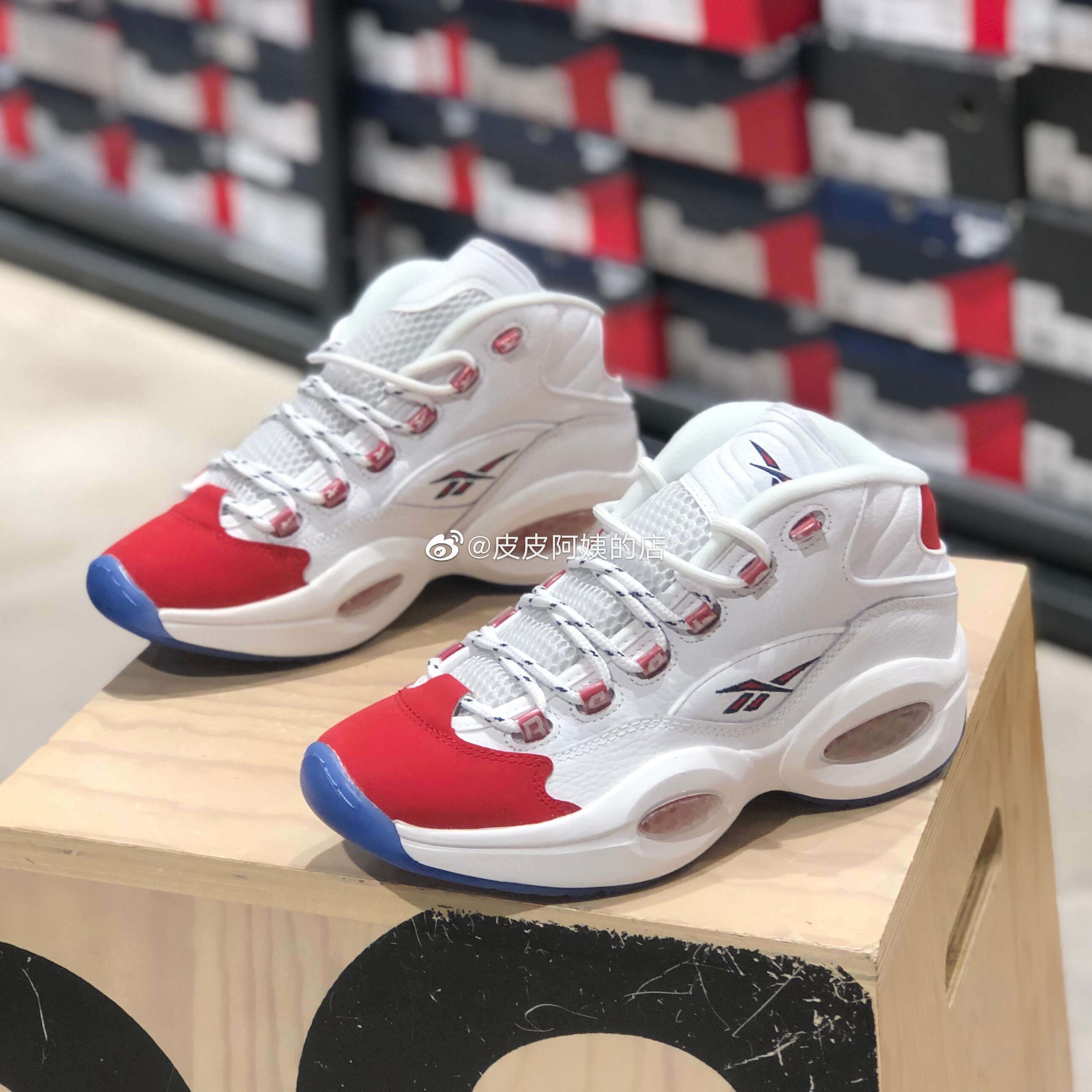 锐步reebokquestionmidogq1男女白红麂皮艾弗森篮球鞋