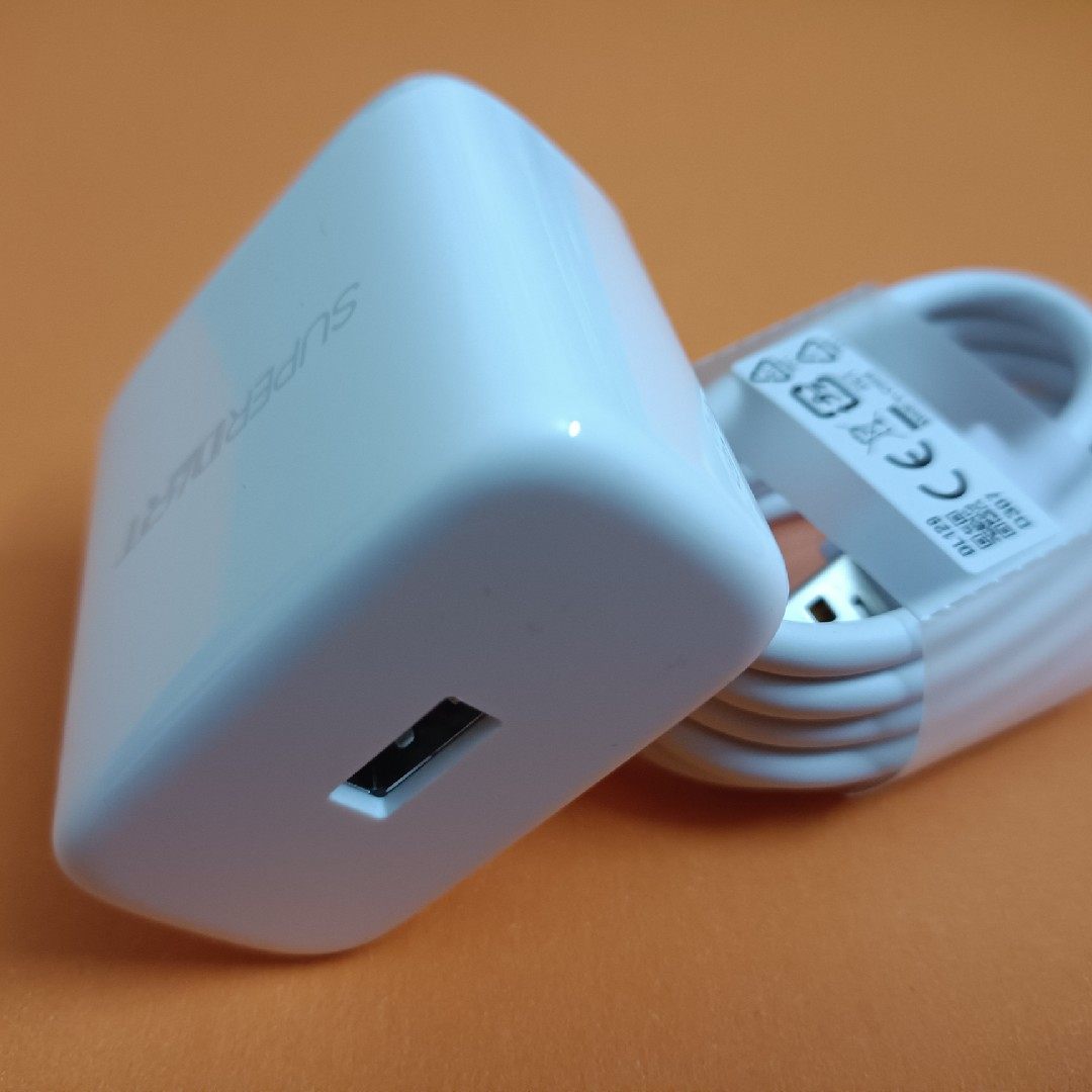 realme真我gtneoq2x50x7pro手机原配原装65w超级手机充电器