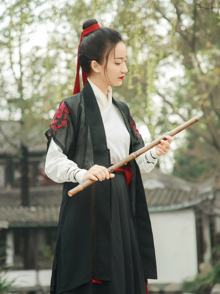汉服女中国风黑色古装帅气侠客汉元素学生日常民族服装