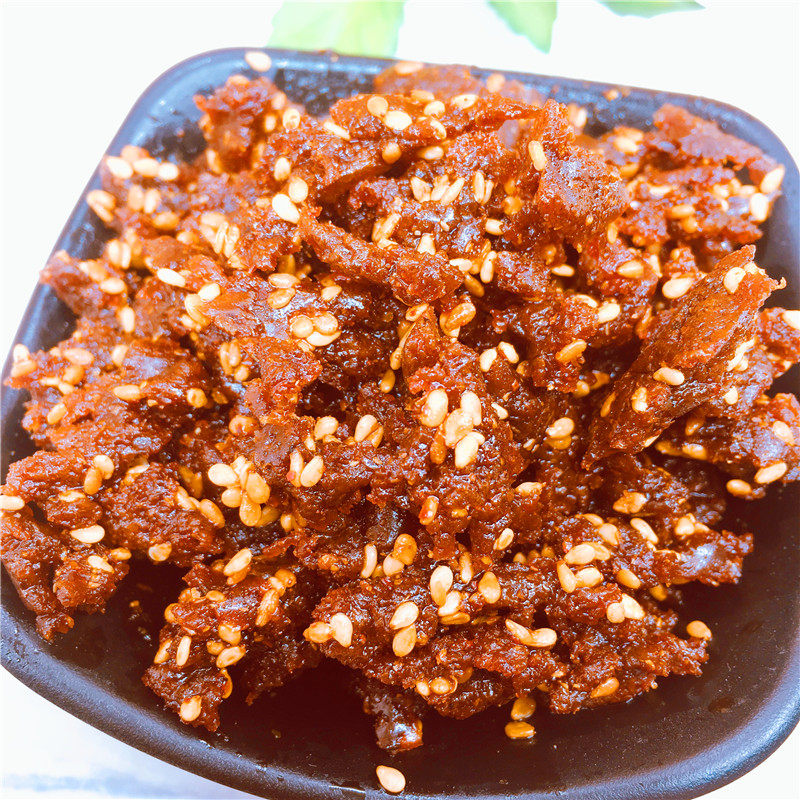 皓浩老妈素牛牛肉粒辣条老式手工辣片零食小吃面筋制品