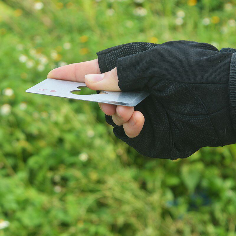 魔术飞扑暗器不锈钢塑料特殊克牌正点扑克牌飞旋魔术防身铁制