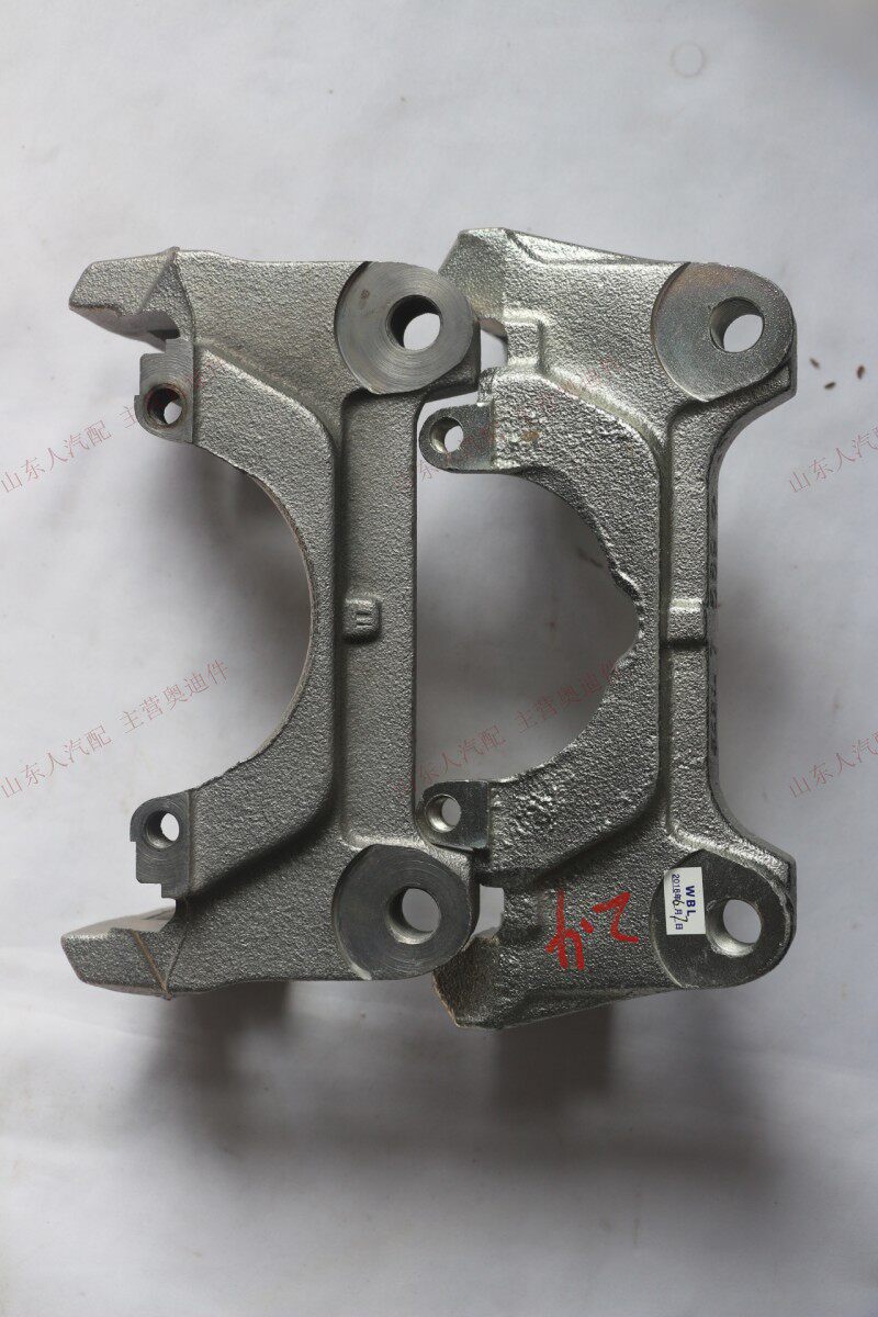 奥迪a6l20t2428刹车泵钳架子支撑制动器支架制动销固刹车卡钳