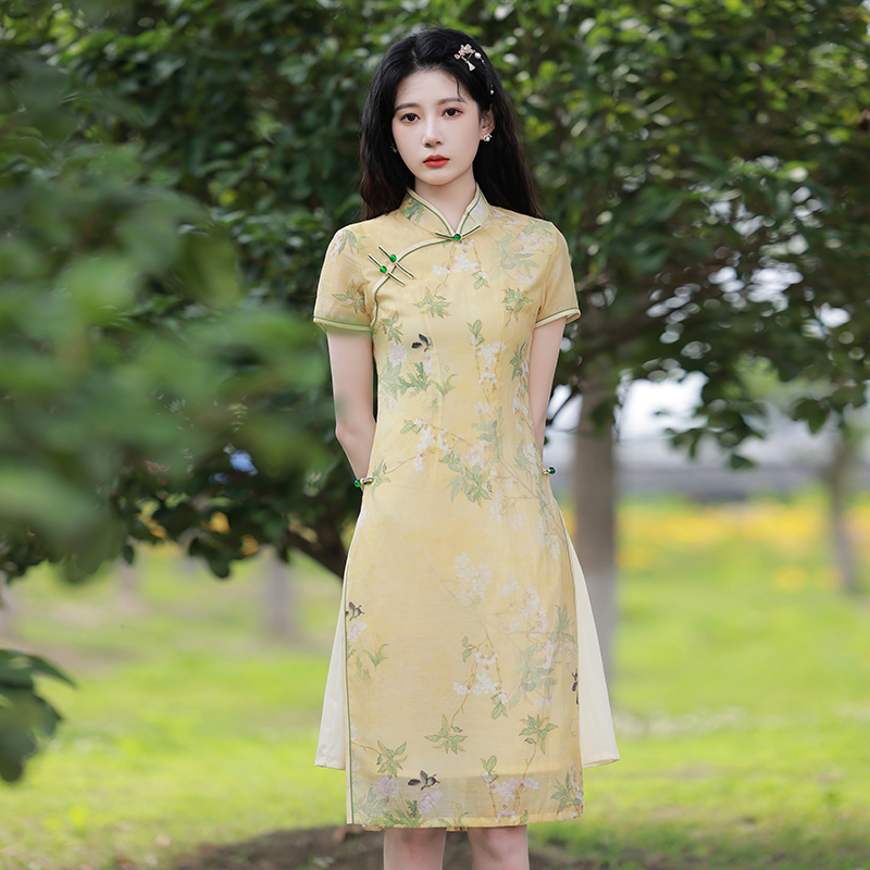 越南奥黛旗袍2022年新款女夏季改良连衣裙花朵绿色小清新茶艺短款