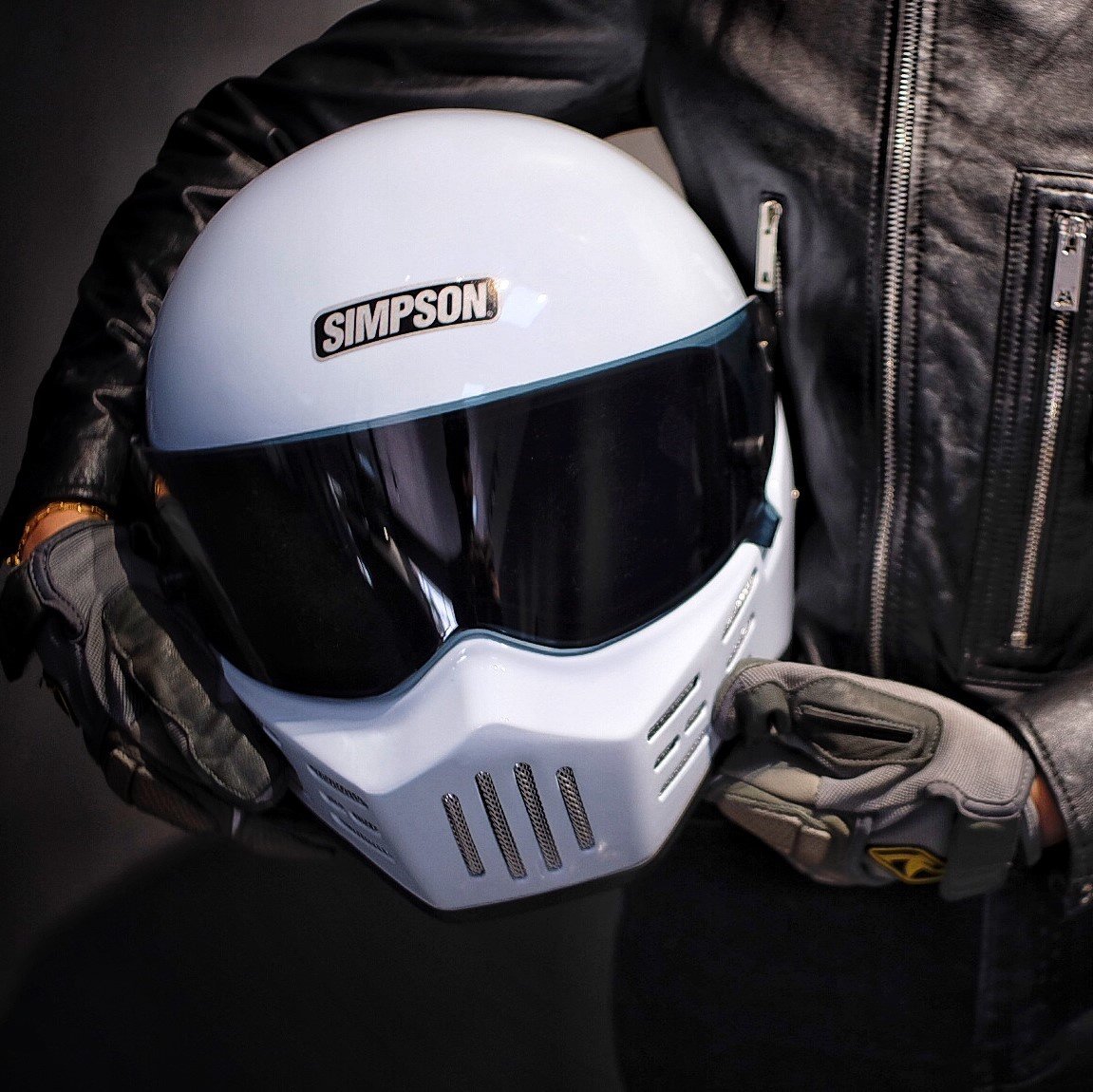 高档辛普森头盔创意simpson外形复刻版本dot安全认证电动车头盔