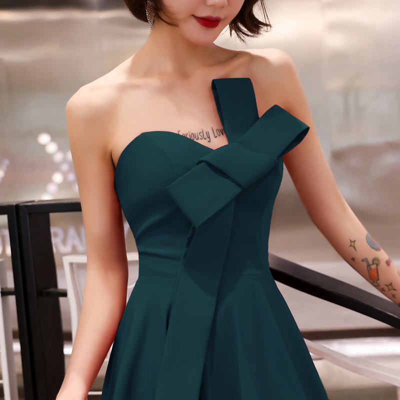 晚礼服2021新款夏季名媛气质宴会轻奢小众高端高级小个子连衣裙女