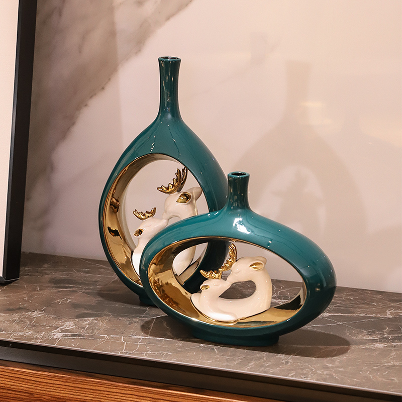 现代北欧轻奢电视柜摆件创意家居装饰品欧式客厅酒柜陶瓷工艺品小