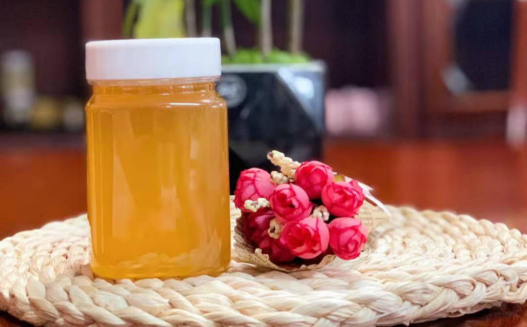 新疆伊犁可可托海杏花蜜野生纯天然蜂蜜农产品500克