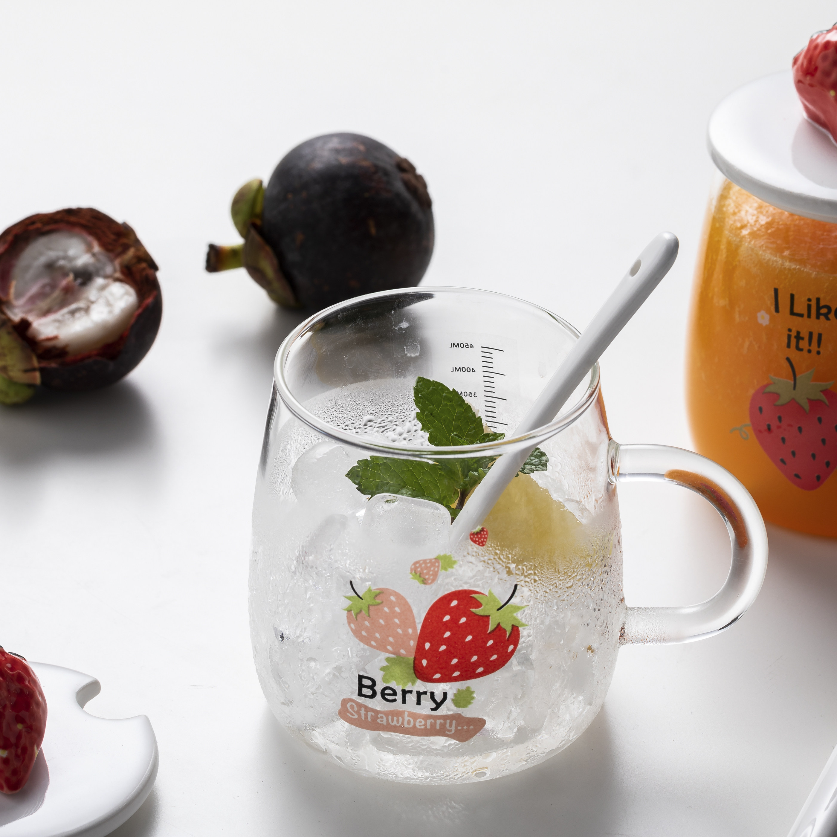 带盖玻璃杯卡通草莓图案杯子家用耐高温玻璃杯花茶杯