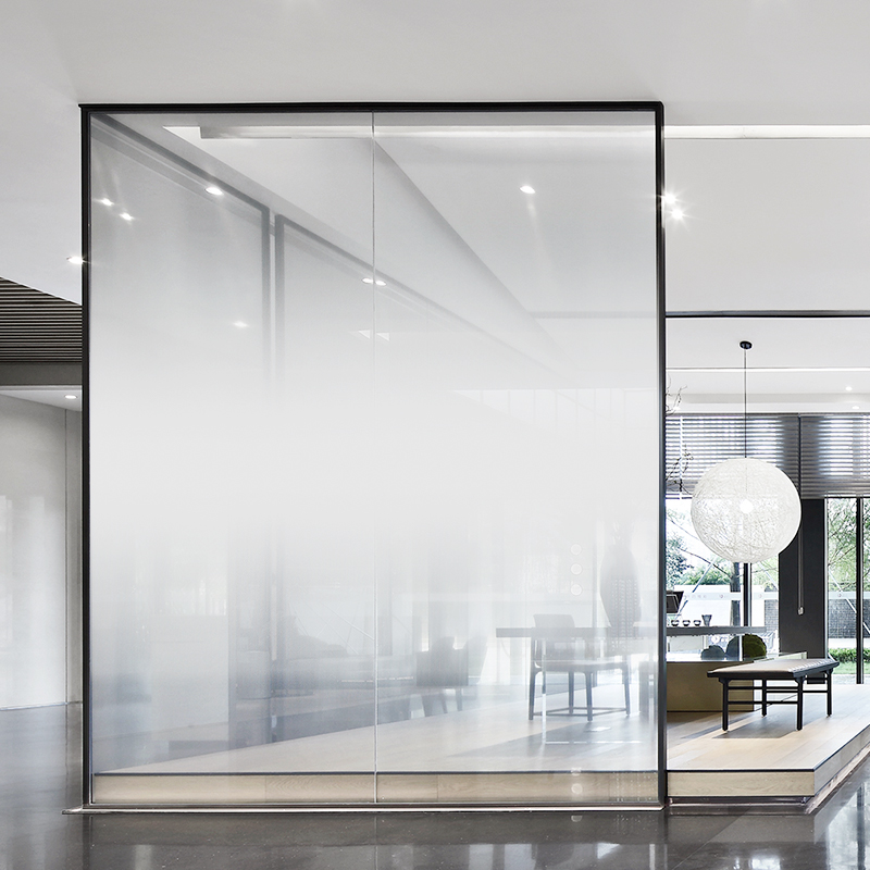 网红办公室艺术白色渐变玻璃贴膜半透明磨砂静电瓷砖